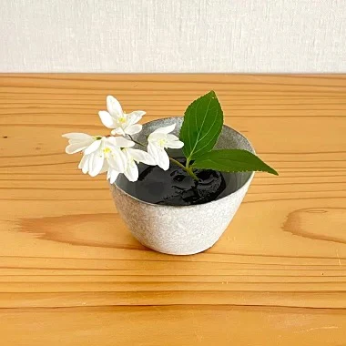 Bamboo Charcoal Kenzan Flower Stand - Image 10