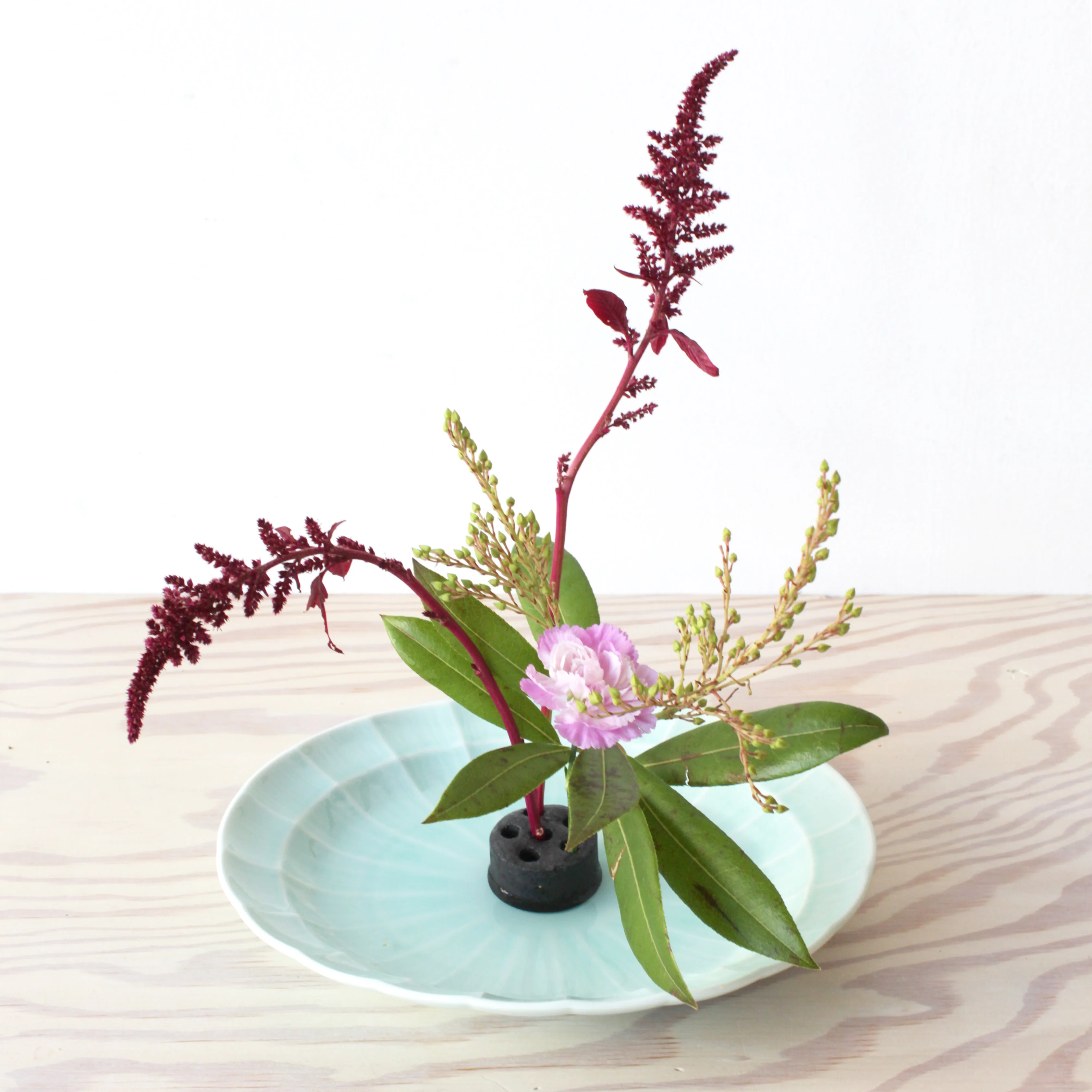 Bamboo Charcoal Kenzan Flower Stand - Image 6