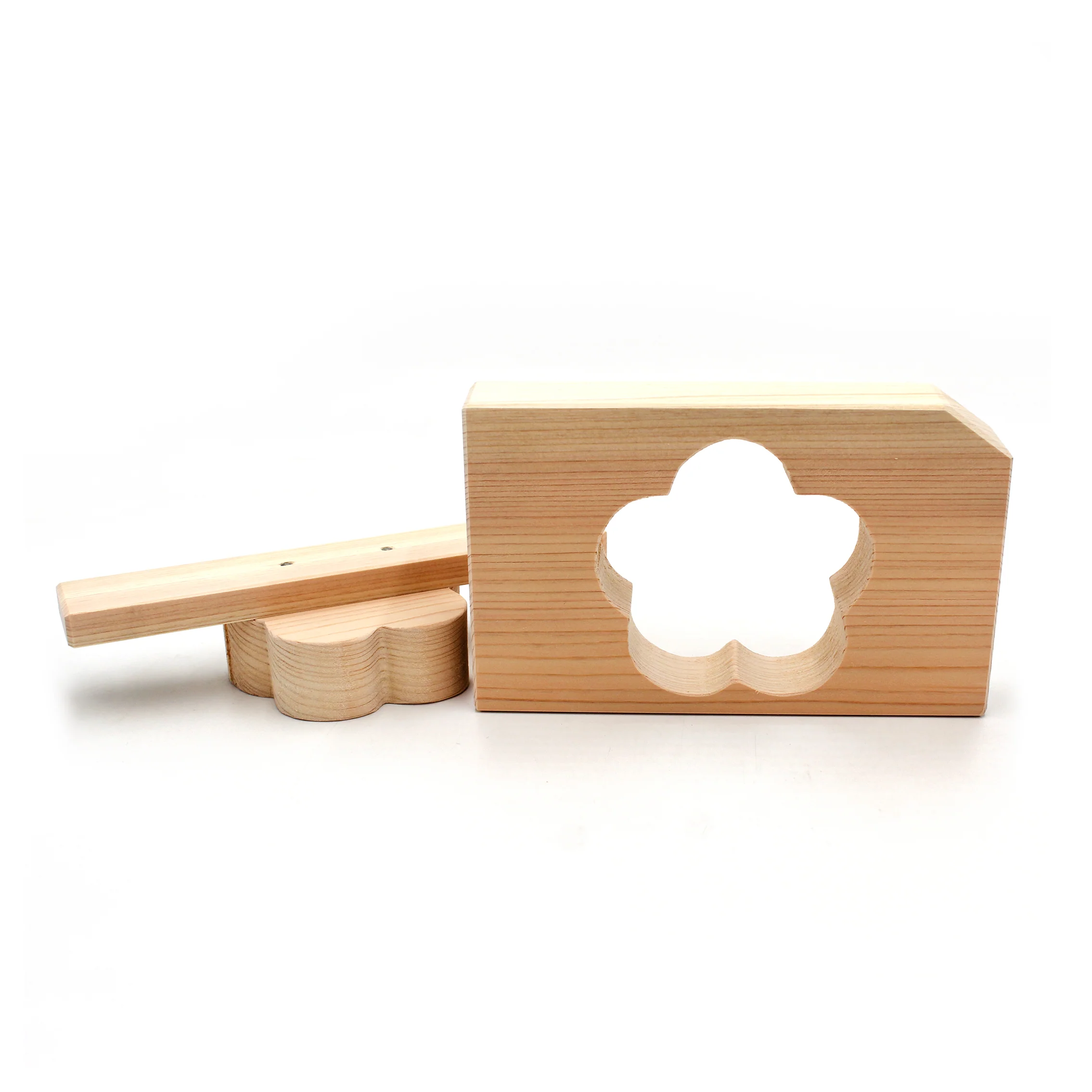 Hinoki Wood Mold (Plum Blossom) - Image 3