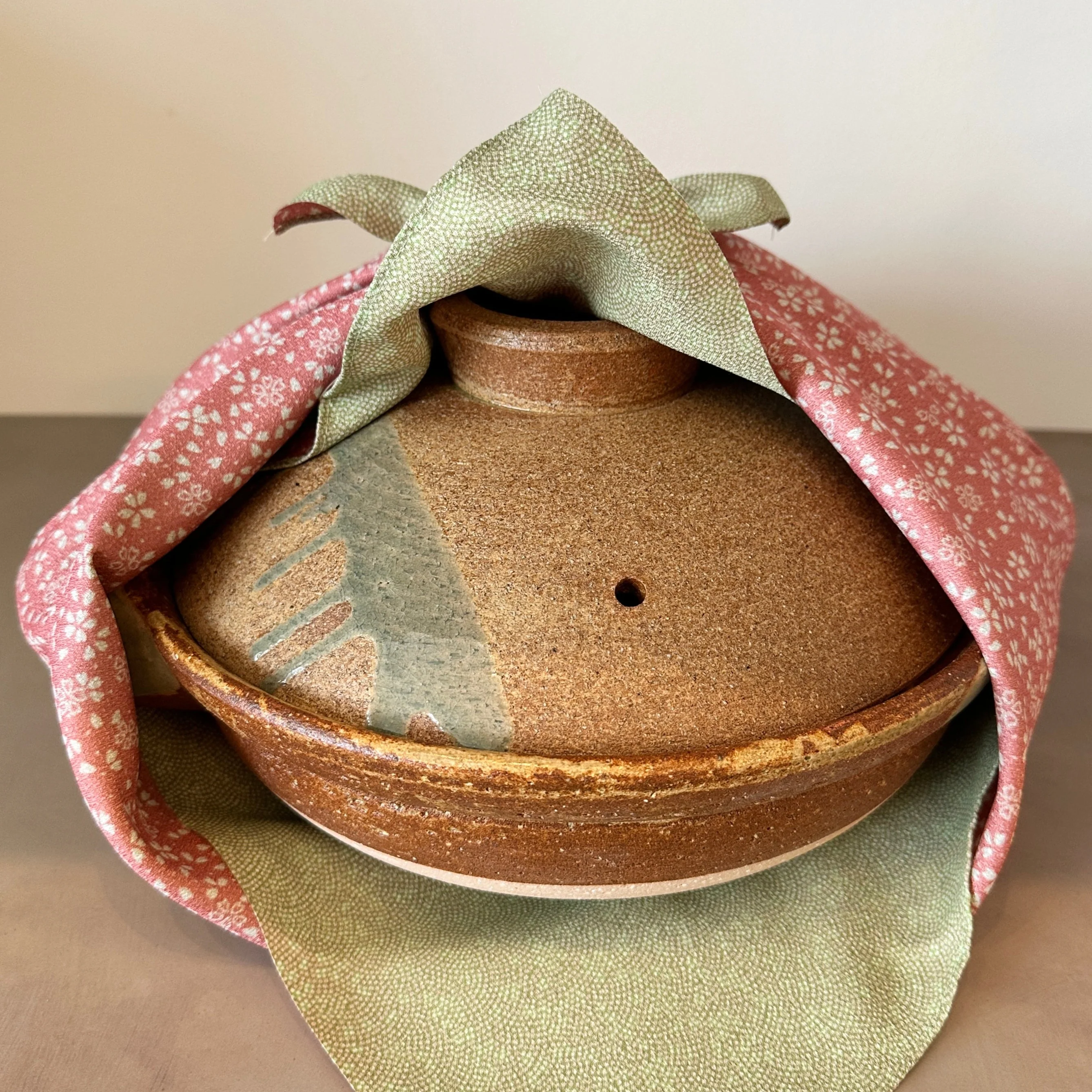 Furoshiki Amunzen Reversible 70 (Light-Green Sharkskin / Pink Sakura) - Image 2