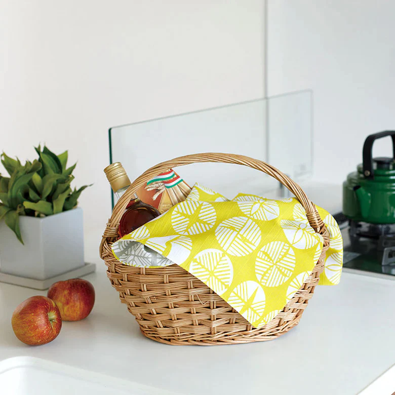 Furoshiki Isa Monyo Reversible 48 (Pine Yellow/Gray) - Image 4