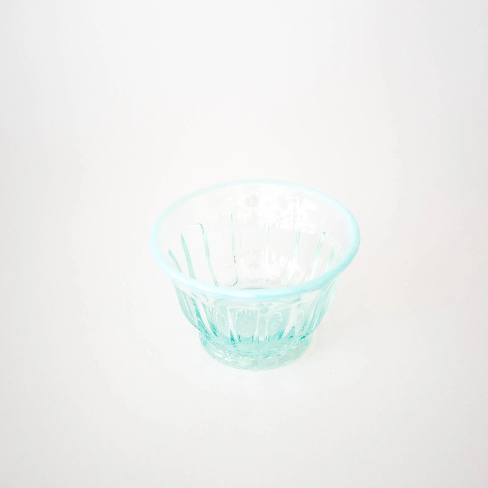 Yuki No Hana Glass Tea Cup - Image 2
