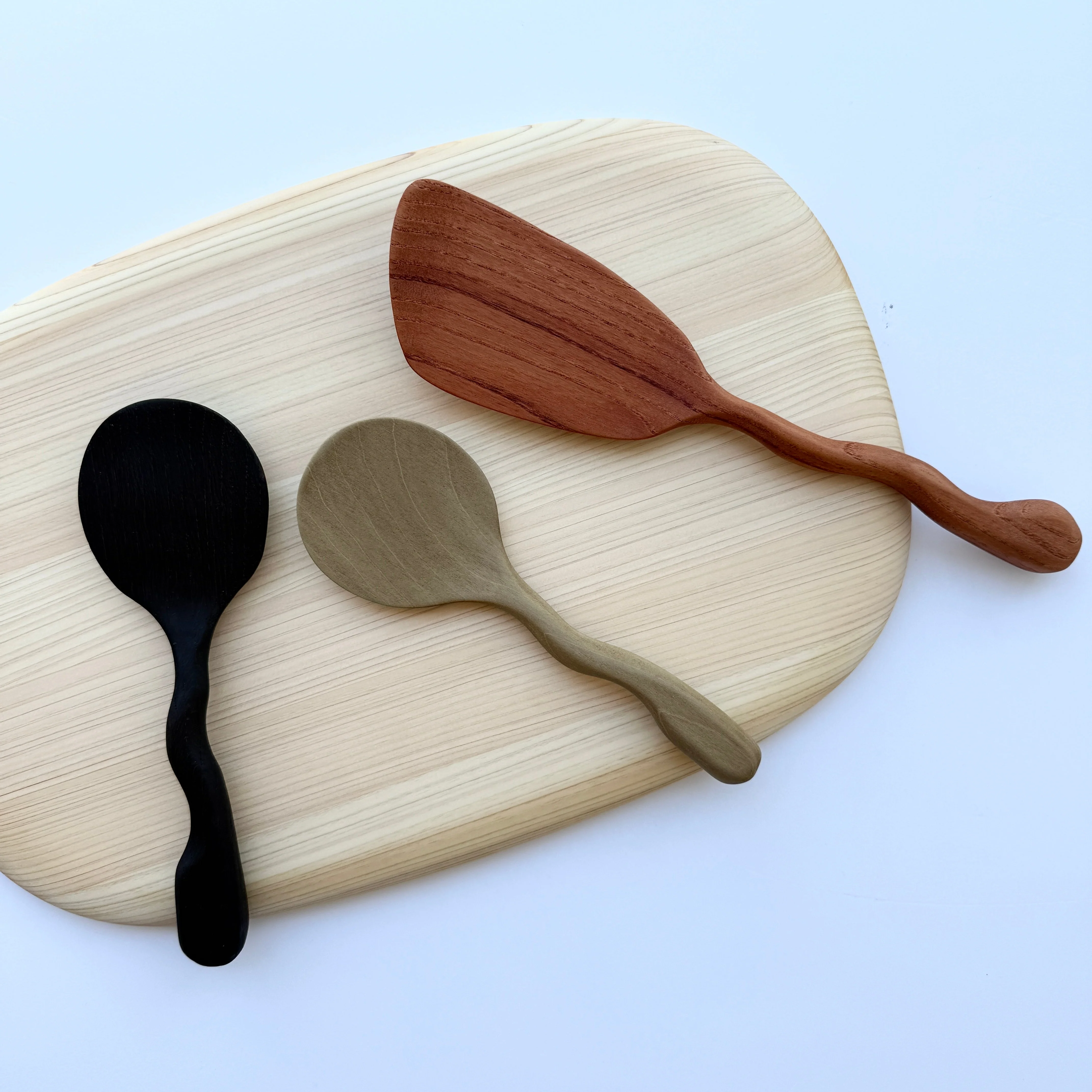 Hand-Carved Hida Natural Wood Spatula - Image 12