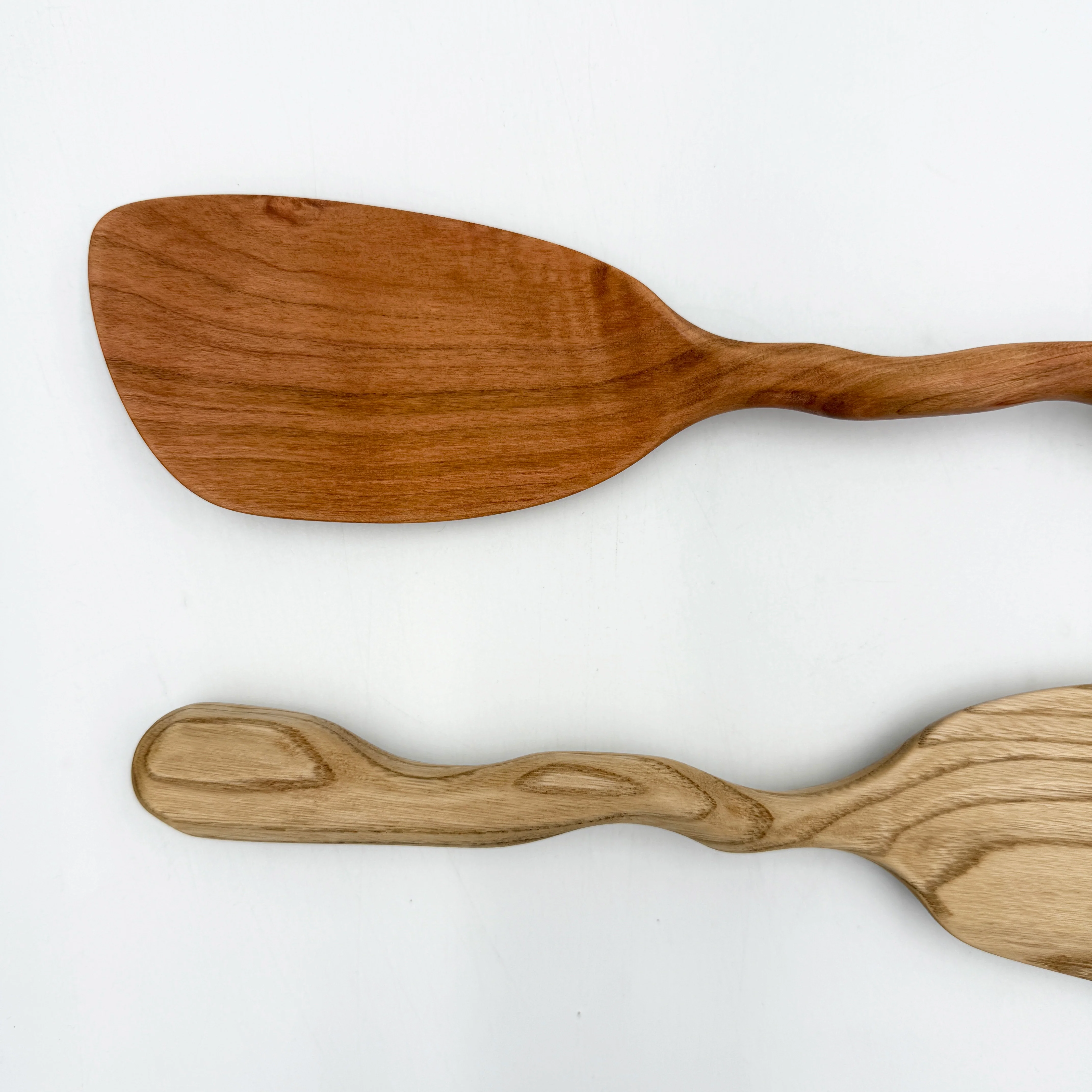 Hand-Carved Hida Natural Wood Spatula - Image 9