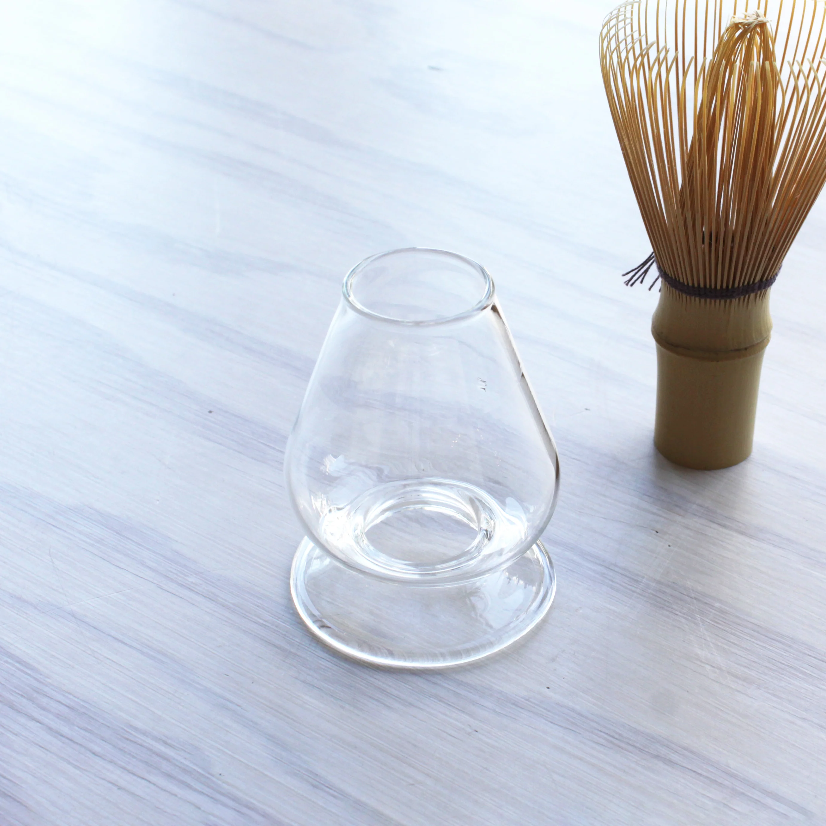 Glass Chasen Stand - Image 4