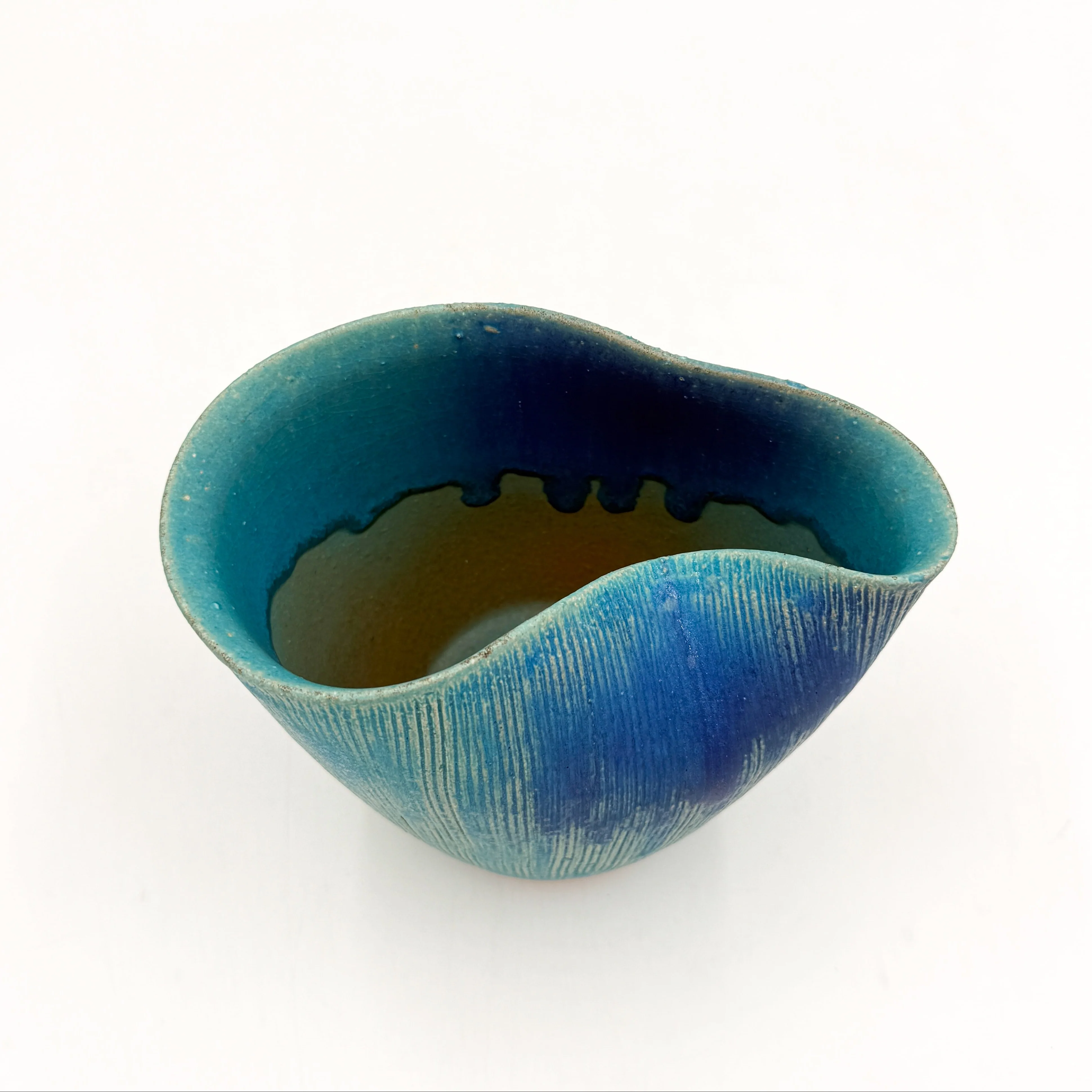 Hechimon Seiran Warped Pot Vase - Image 2