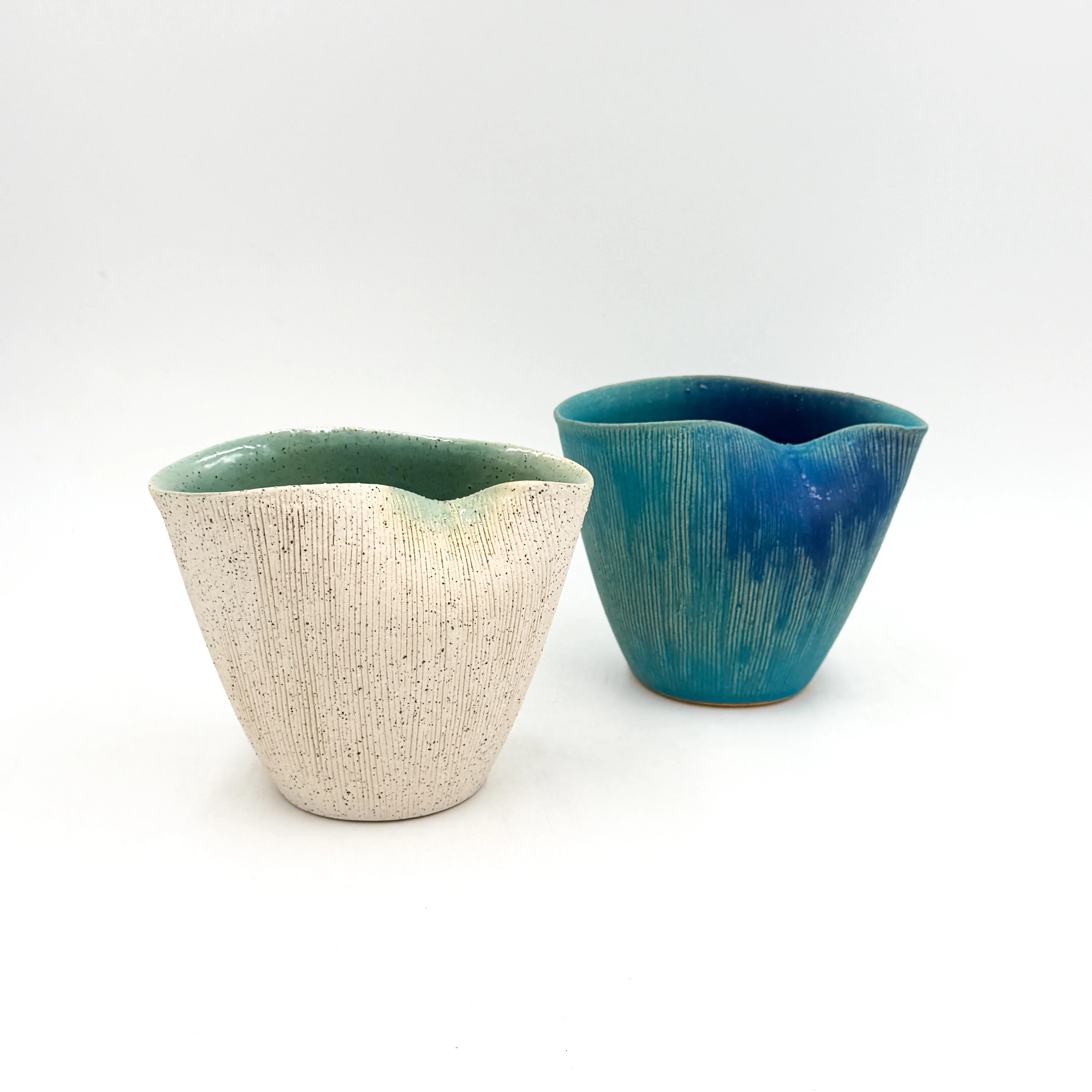 Hechimon Seiran Warped Pot Vase - Image 7