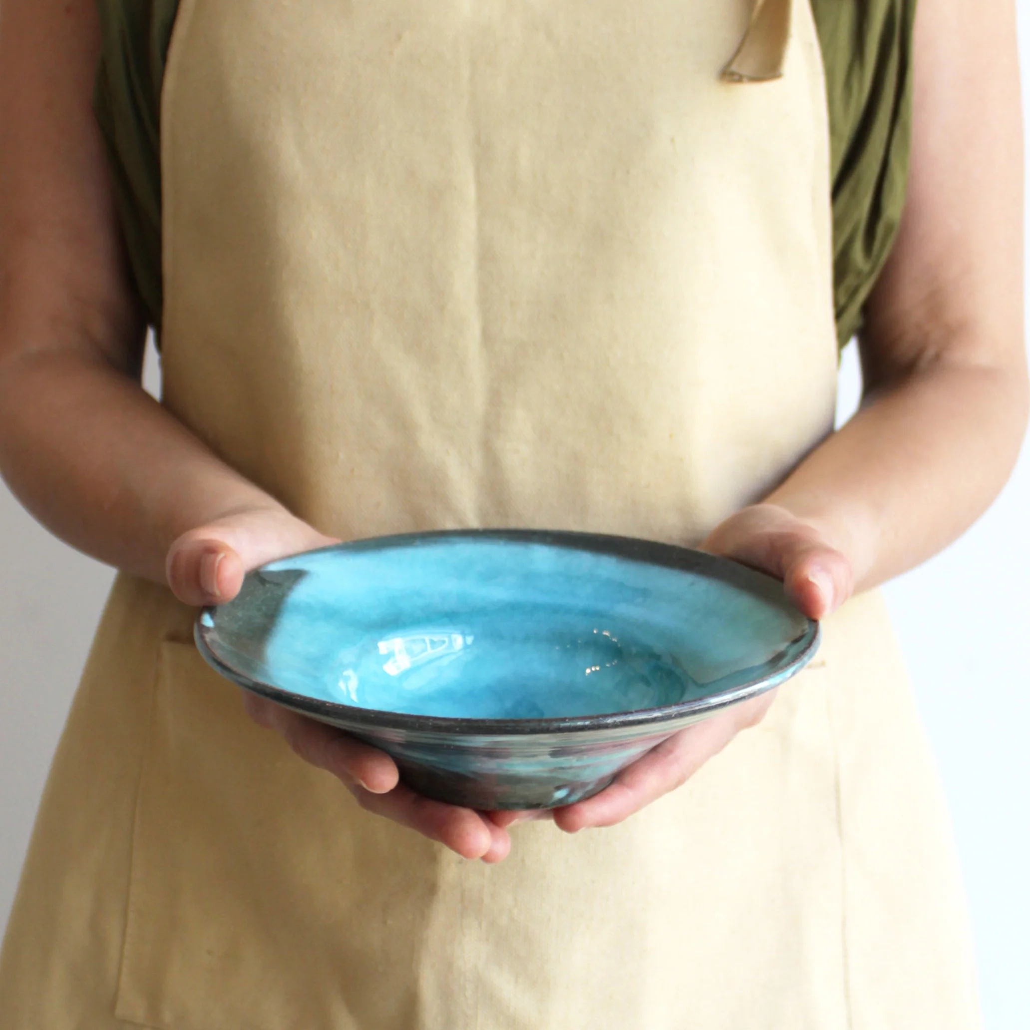 Hekisui Rimmed Bowl - Image 7