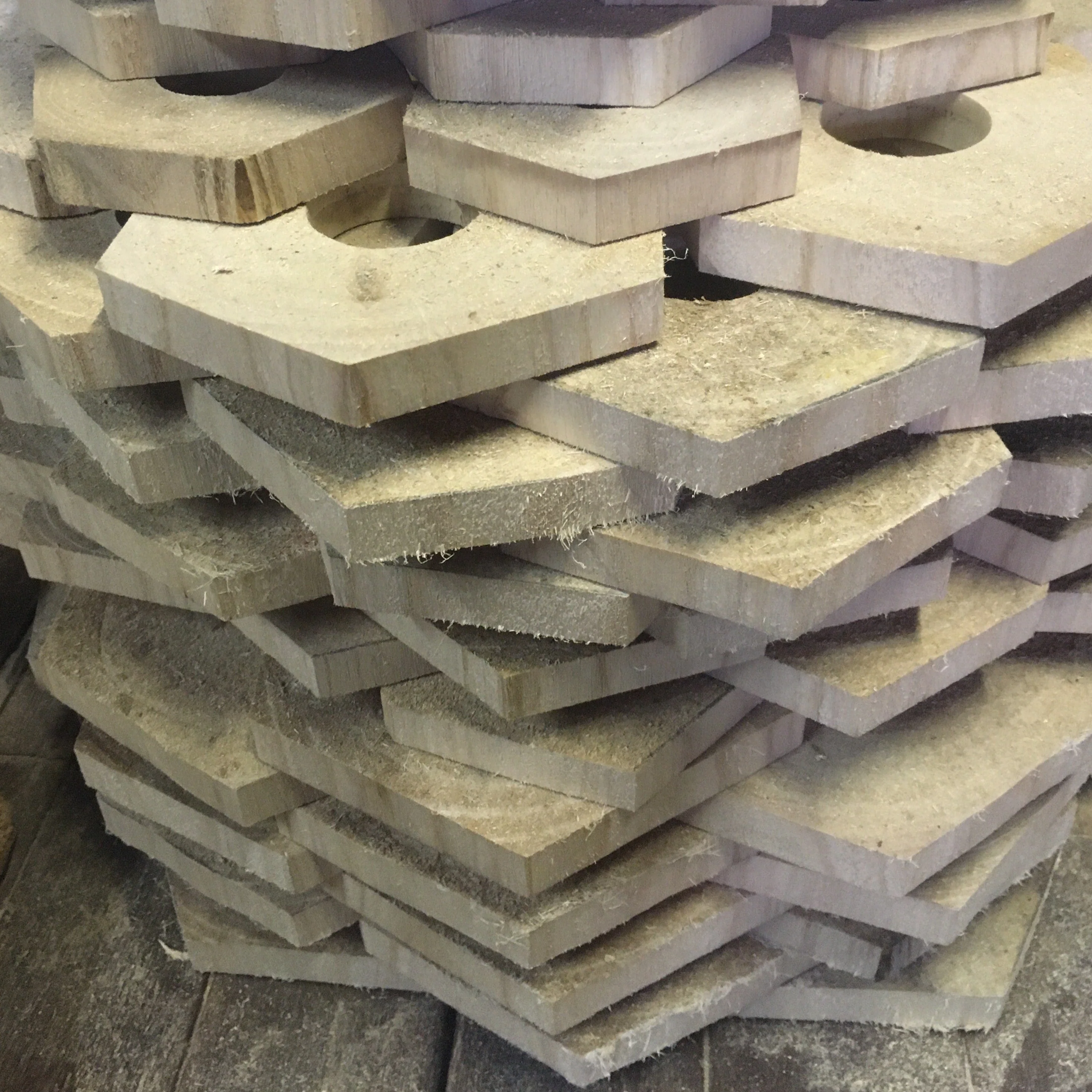 Hexagonal Paulownia Trivet - Image 16