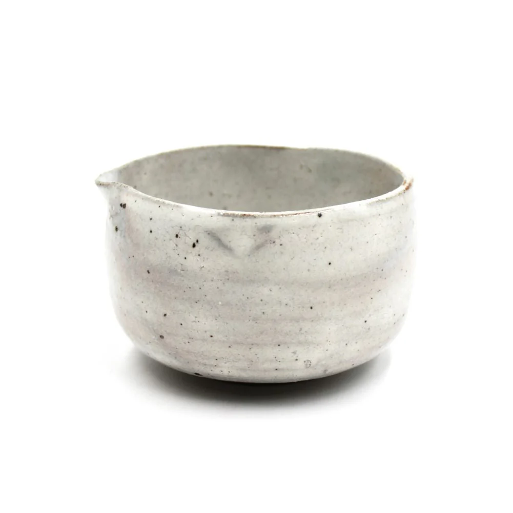 HYOZANGAMA Kohiki Katakuchi Spouted Matcha Bowl