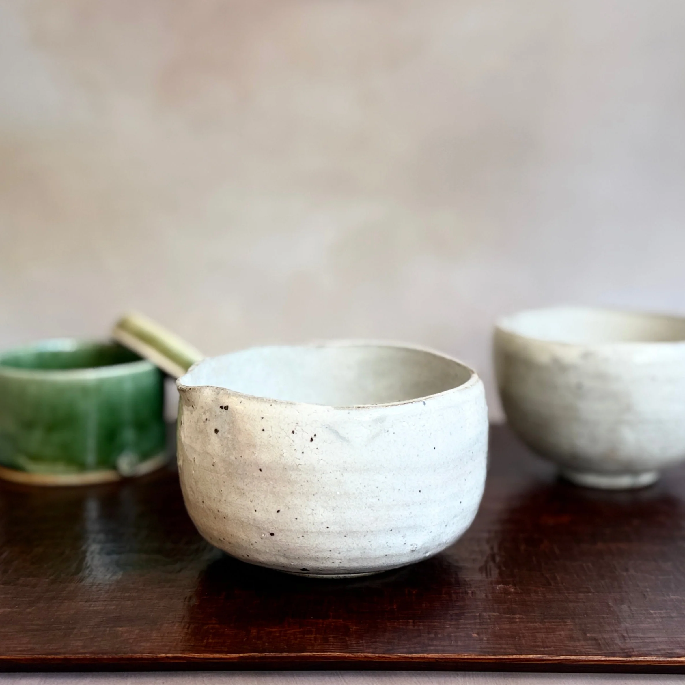 HYOZANGAMA Kohiki Katakuchi Spouted Matcha Bowl - Image 7