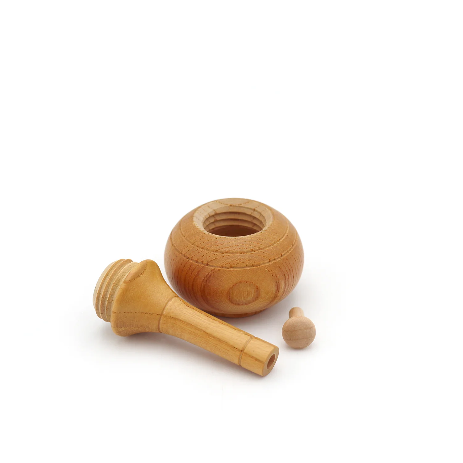 Keyaki Wood Shichimi Shaker - Image 3