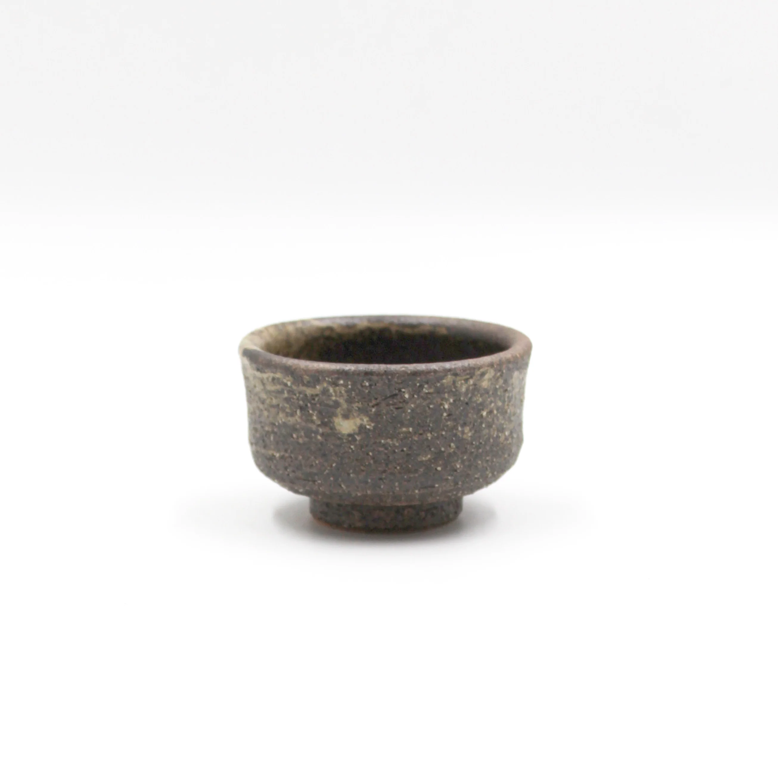 Kurokaki Tokkuri Sake Server and Cup Set - Image 5