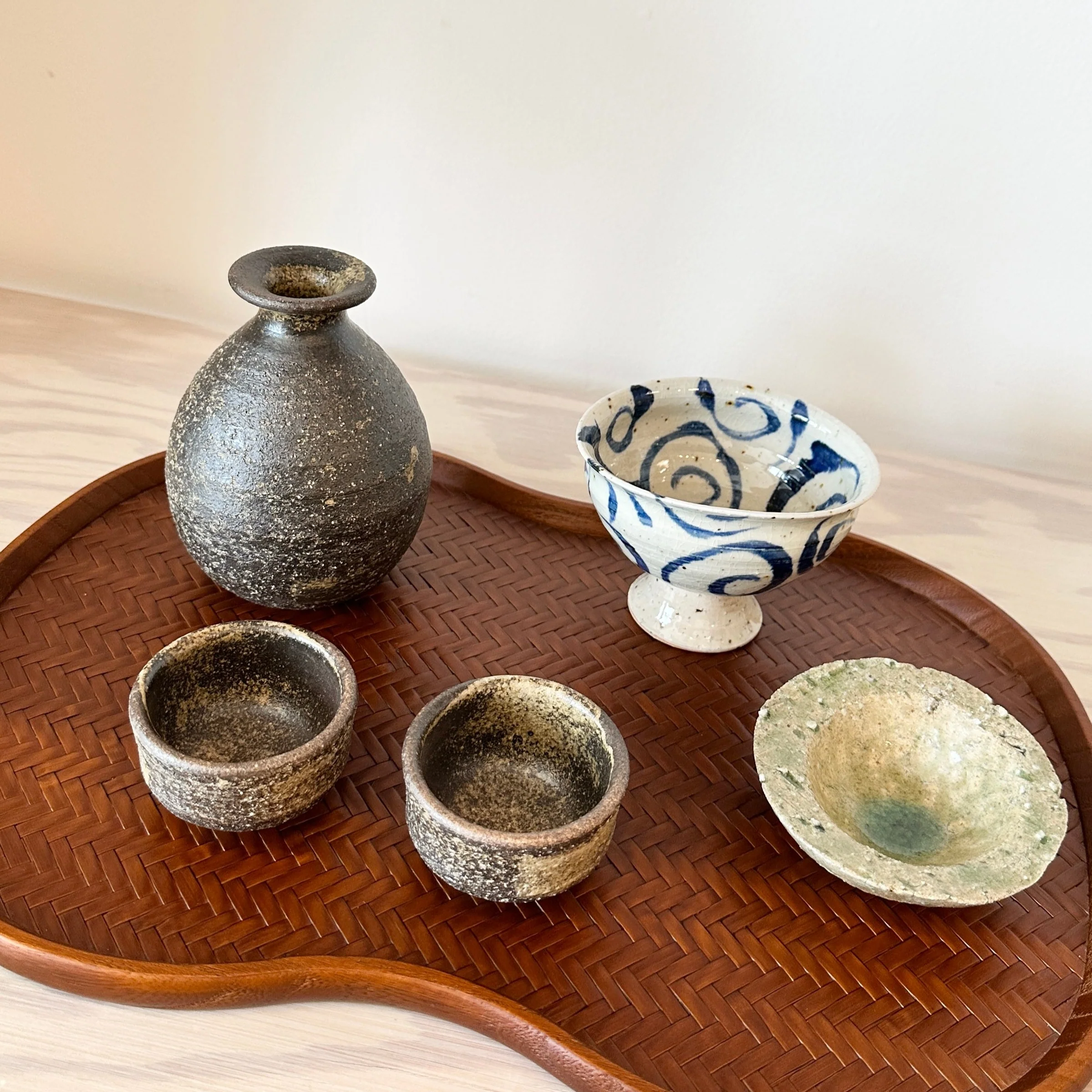 Kurokaki Tokkuri Sake Server and Cup Set - Image 7