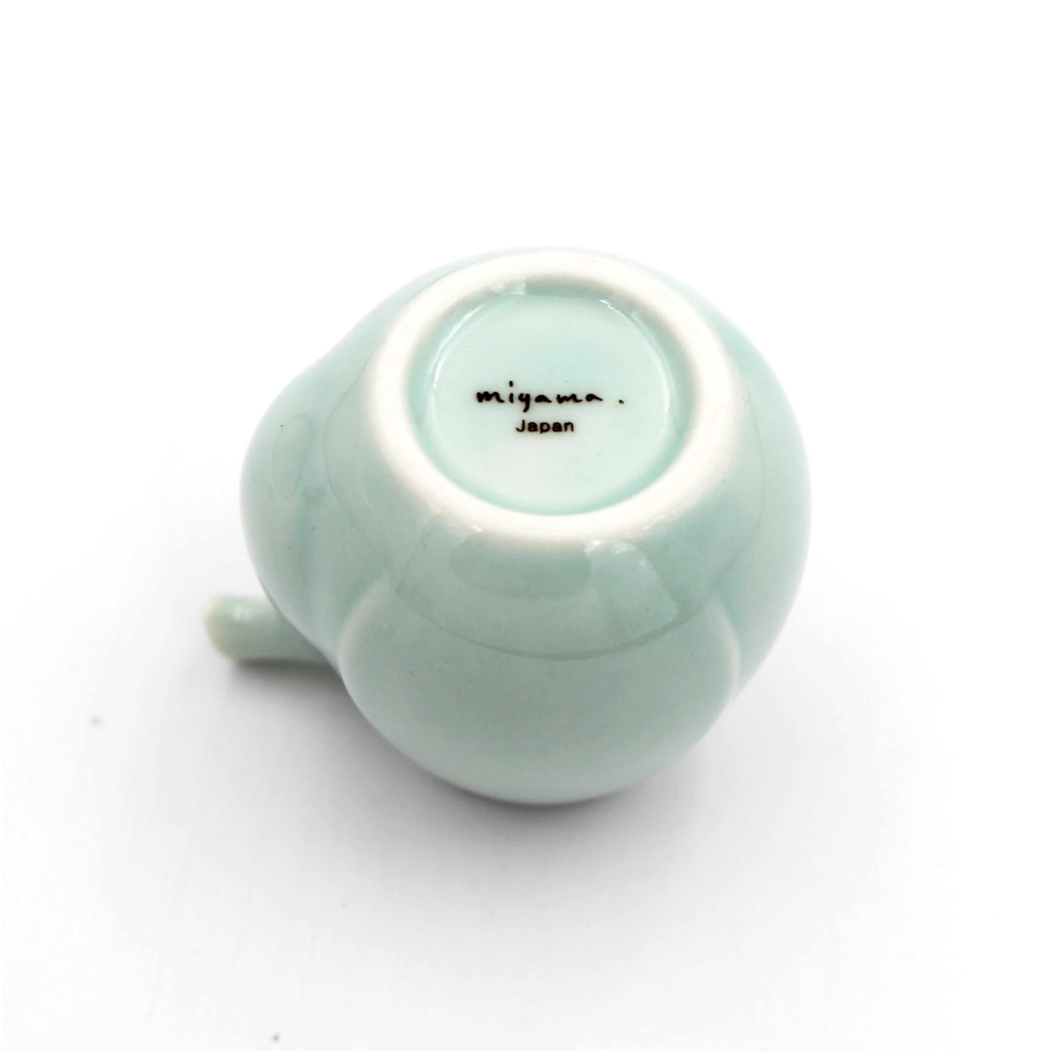 Lotus Bluegreen Soy Sauce Cruet and Saucer Set - Image 5