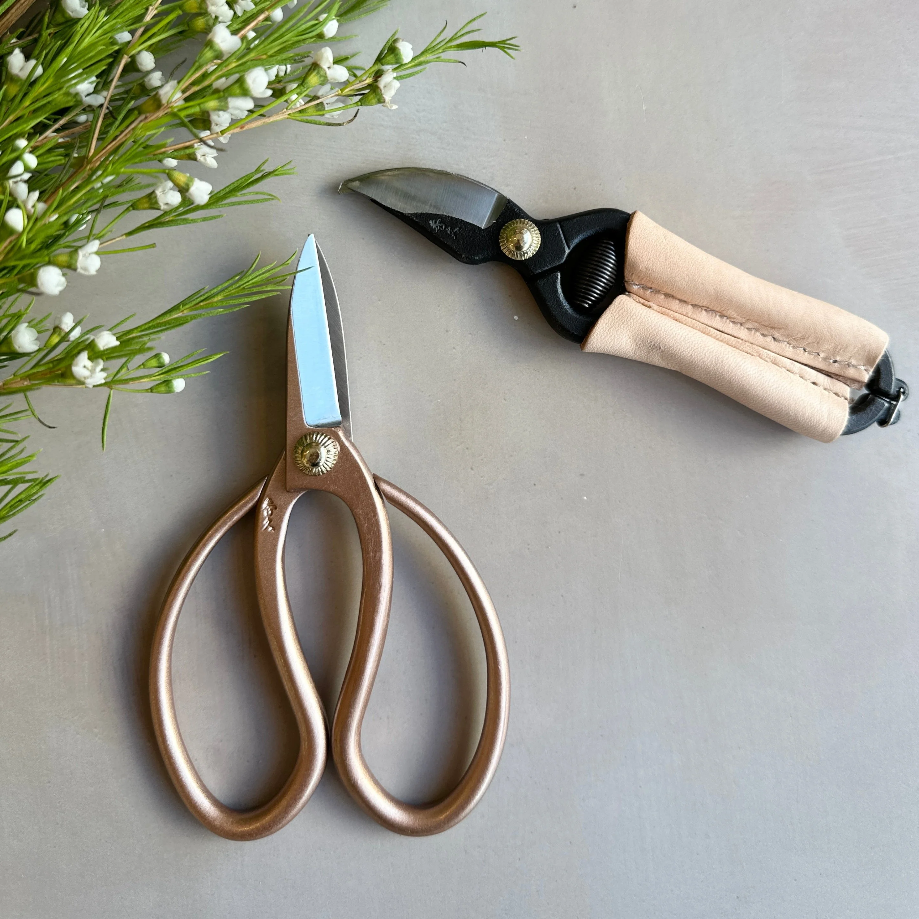 Mini Ikebana Shears (Rose Gold) - Image 9