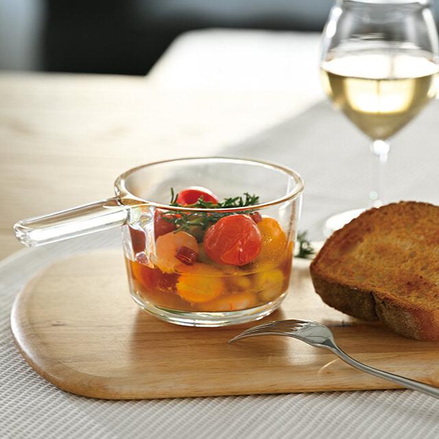 One-Handle Glass Petite Pot with Silicone Lid - Image 5