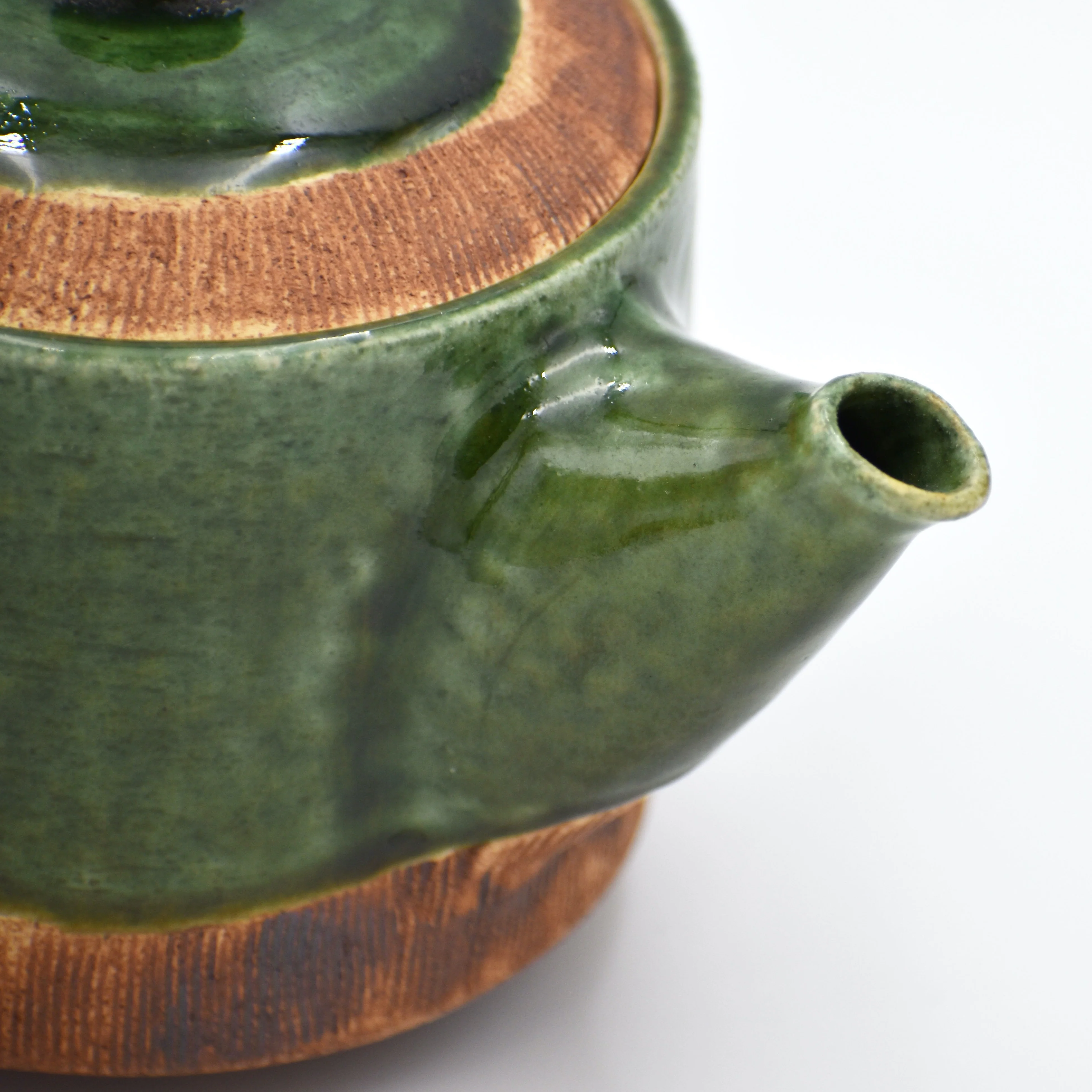 Oribe-Kushime Kittate Tea Pot - Image 5