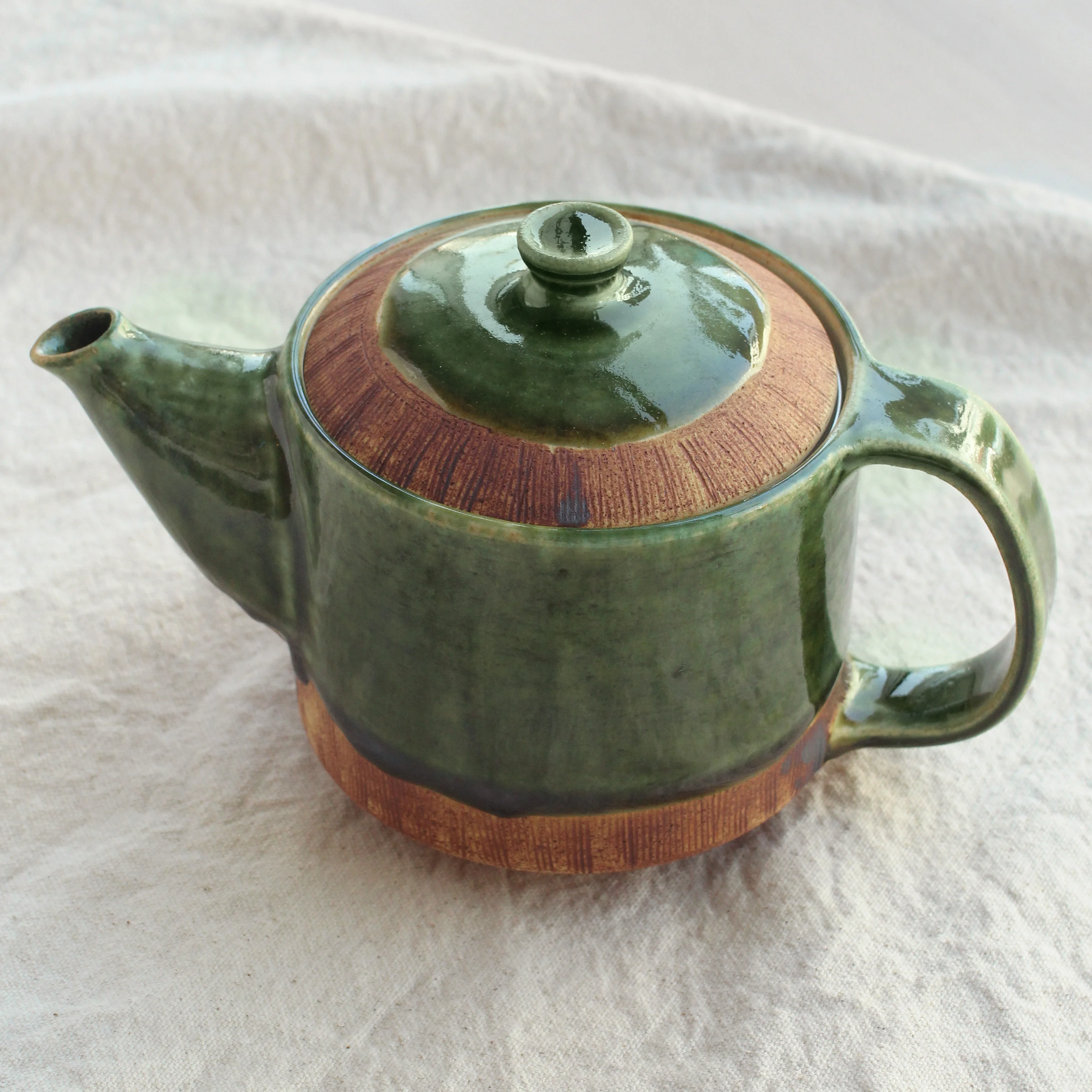 Oribe-Kushime Kittate Tea Pot - Image 7