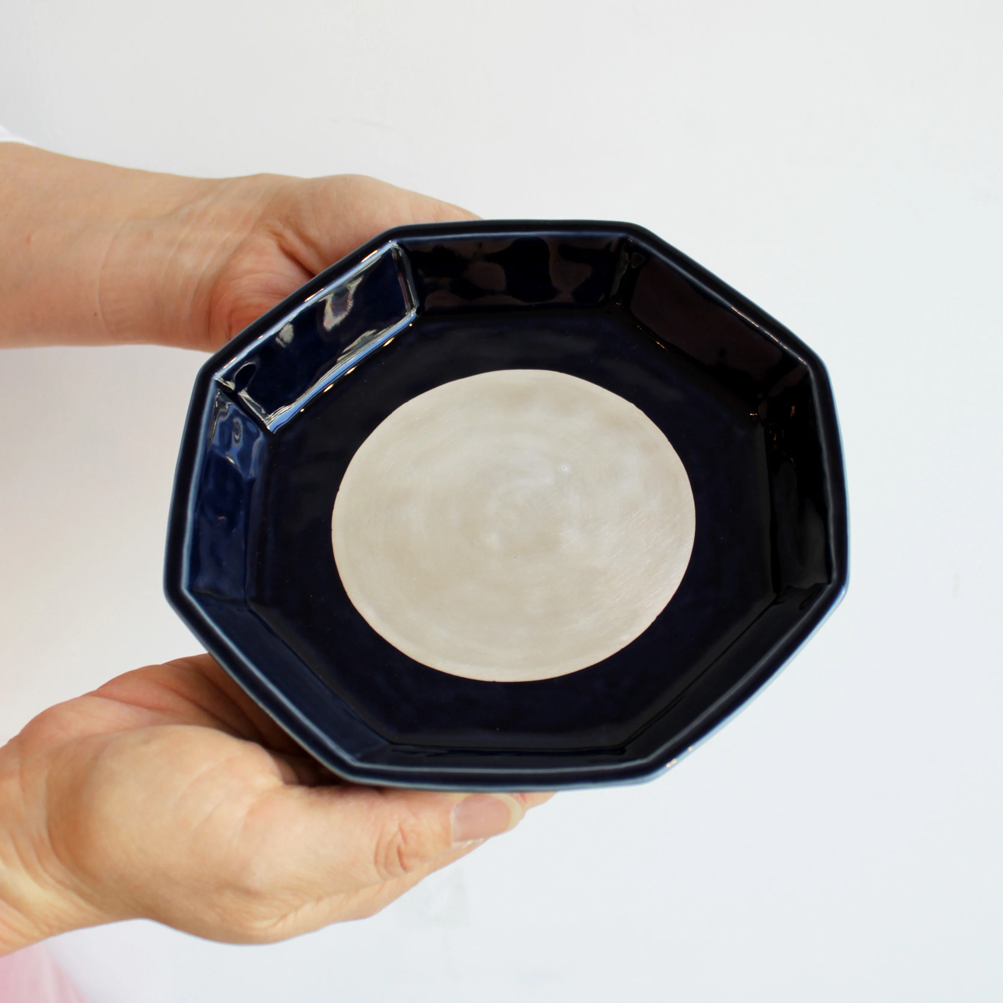 Ruri-Yuginsai Octagonal Plate - Image 6