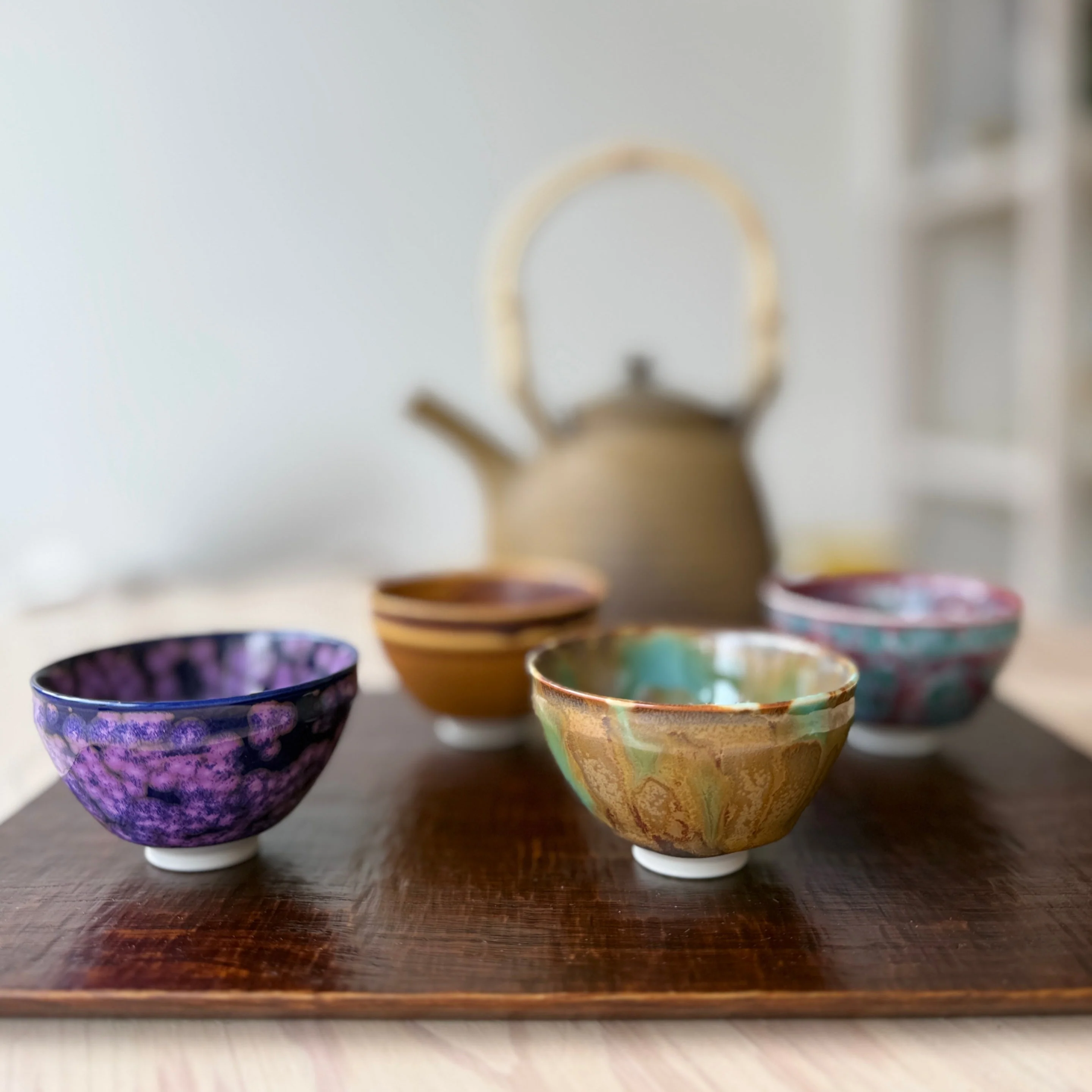 Shinemon-Gama 16-Piece Guinomi Sake Cup Set in Wooden Box - Image 14