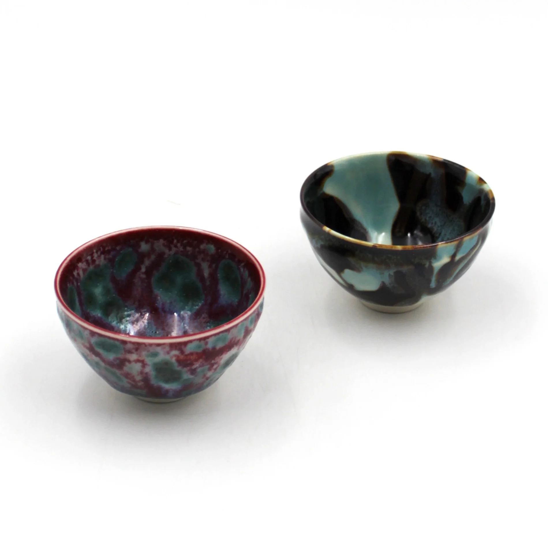 Shinemon-Gama 16-Piece Guinomi Sake Cup Set in Wooden Box - Image 19