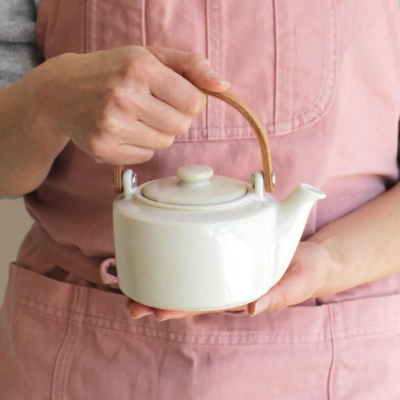 SYO Wooden Handle Dobin Teapot Set (Silk White) - Image 6