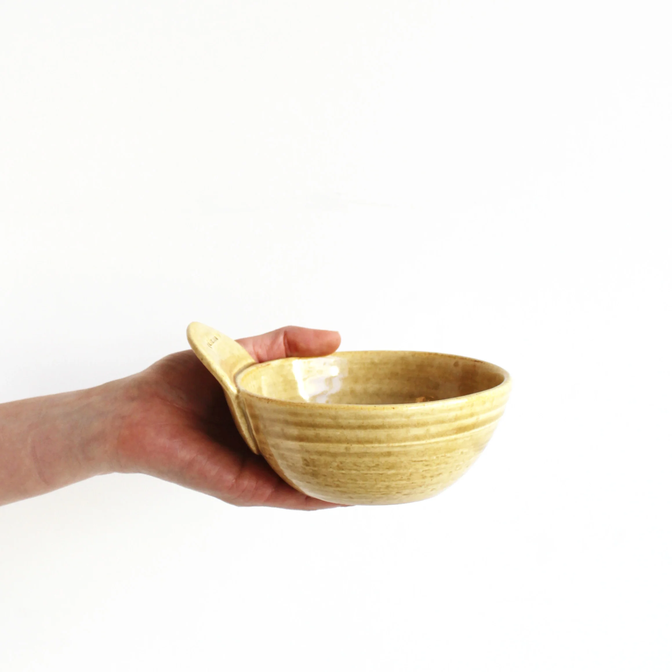 Heat-resistant Small Bowl with Handle - Image 6