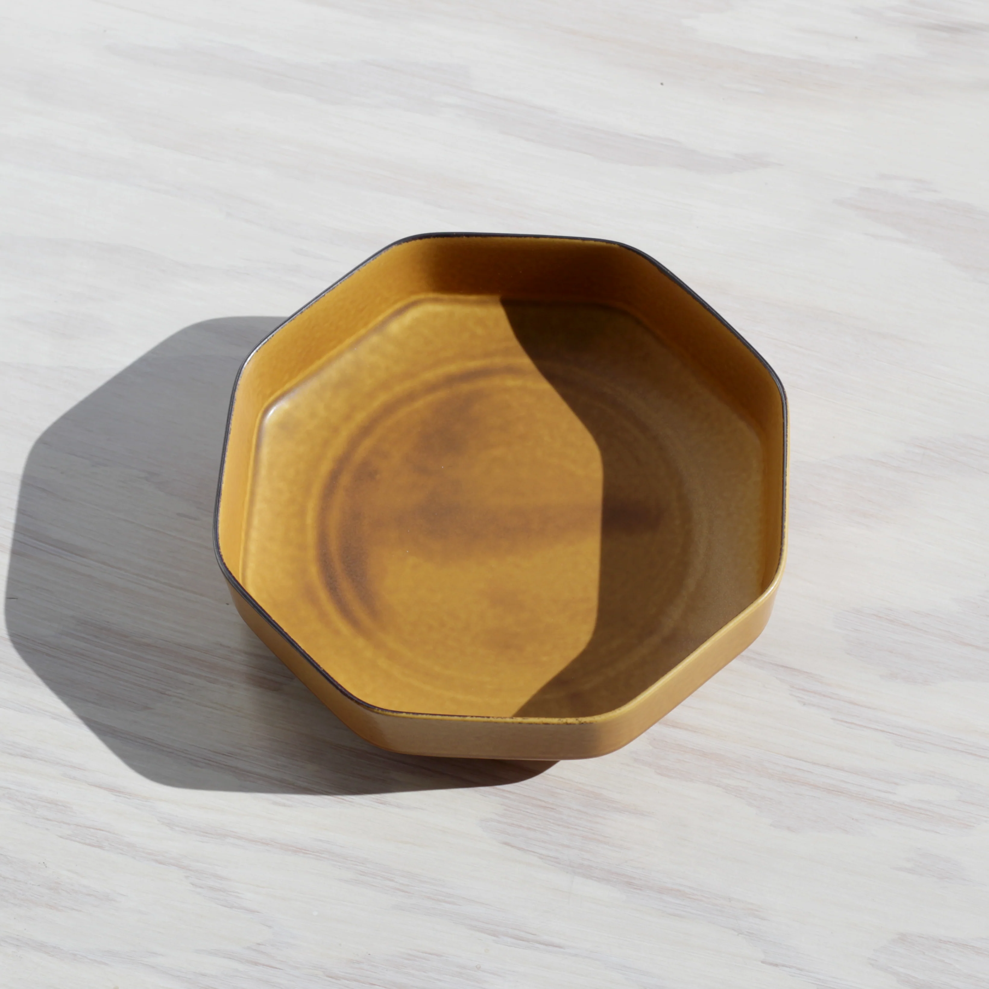 Tsudoi Smokey Mustard Octagon Basin - Image 6