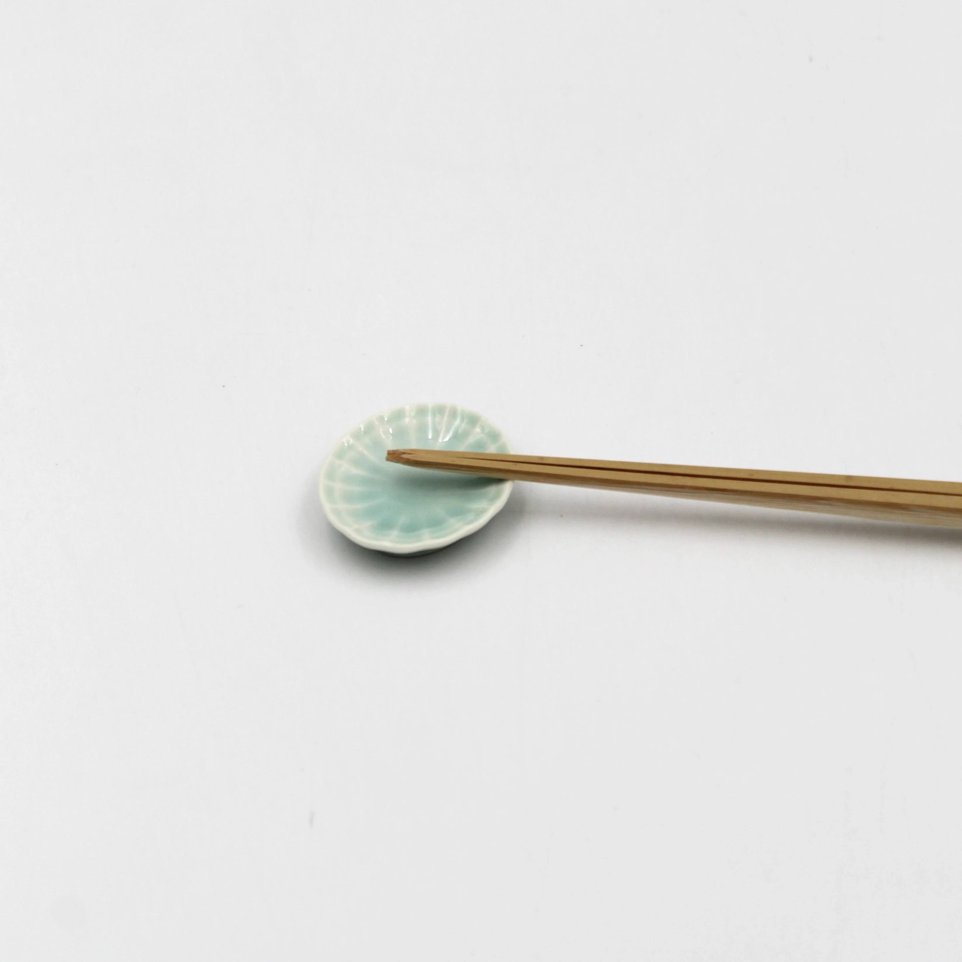 Suzune Chopstick & Spoon Rest Set (5-Piece) - Image 4