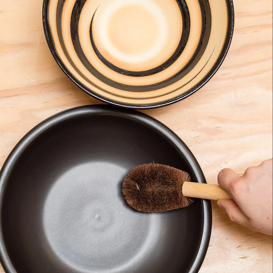 Tawashi Cleaning Brush with Handle - Image 9