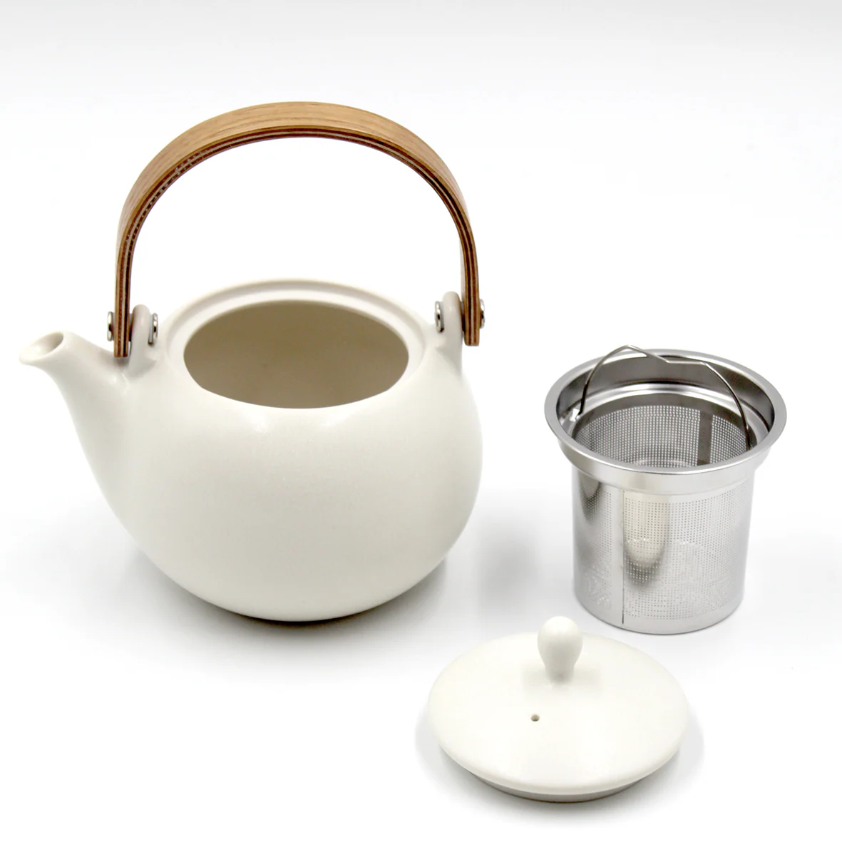YUI Wooden Handle Dobin Teapot - Image 3